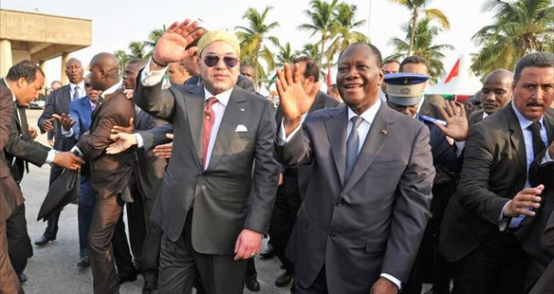 الملك محمد السادس يحل بأبيدجان للمشاركة في القمة الإفريقية الأوروبية