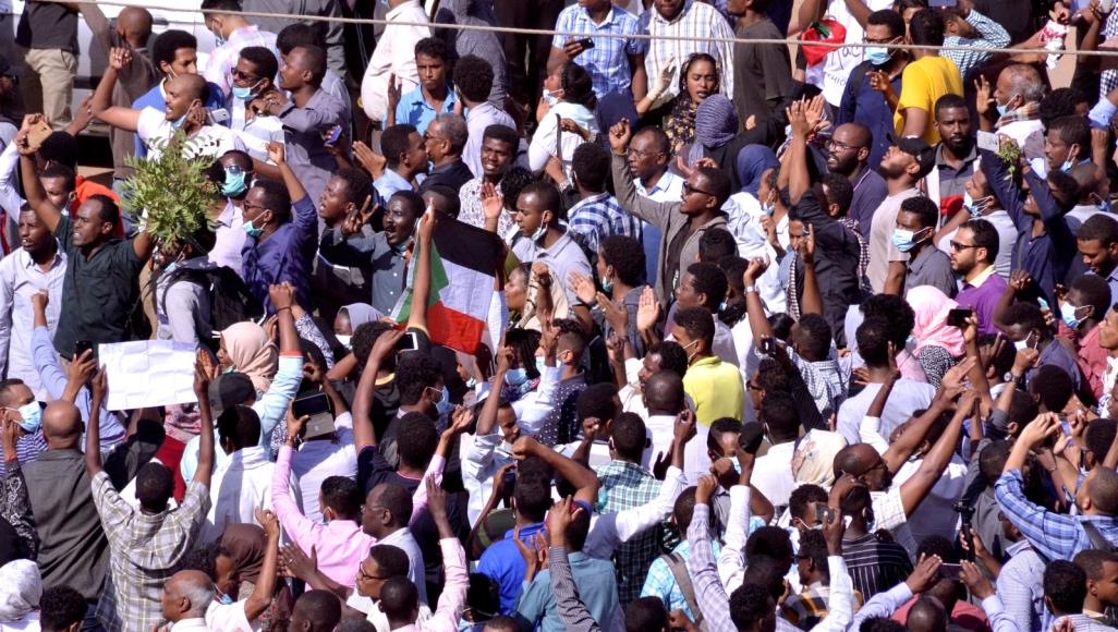 ثورة السودانيون