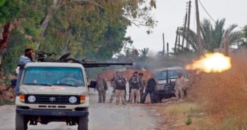 مصرع مغربي بليبيا جراء سقوط قذيفة لقوات حفتر شرق طرابلس