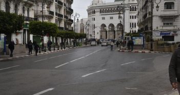 كورفيد 19.. تسجيل 132 حالة جديدة مؤكدة و9 وفيات جديدة في الجزائر
