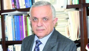 كاتب وأكاديميّ وسياسي لبناني وأستاذ الدراسات الإسلامية في الجامعة اللبنانية