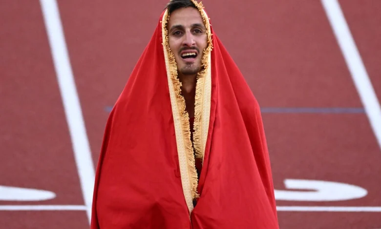 العداء المغربي سفيان البقالي يفوز بميدالية ذهبية في سباق 3 آلاف م موانع ببطولة العالم 2022