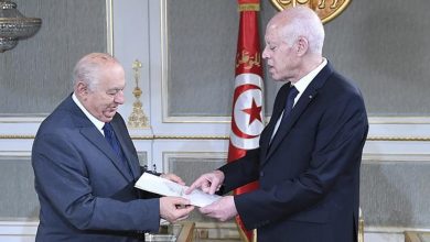 ئيس لجنة الدستور في تونس، الصادق بلعيد