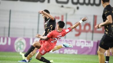 انهزم فريق شباب المحمدية أمام ضيفه حسنية أكادير، بأربعة أهداف للاشيء، في المباراة التي جمعتهما، أمس الأحد، على ملعب البشير بالمحمدية، برسم الدورة الـ 25 من البطولة الوطنية الاحترافية "ا نوي" للقسم الأول لكرة القدم.