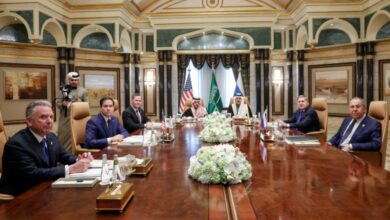 وفدان من الولايات المتحدة وروسيا يترأّسهما وزيرا خارجية البلدين، بحضور وزير الخارجية السعودي، في اجتماع عقد بالرياض – 18 شباط 2025