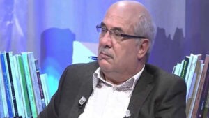بقلم الكاتب الجزائري: ناصر حاجي